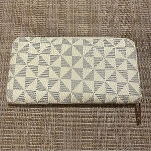Damien geometric patterned zip around wallet